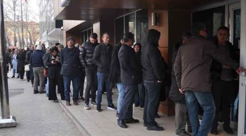 Eskişehir'de günler geçti, o kuyruğun sonu gelmedi!