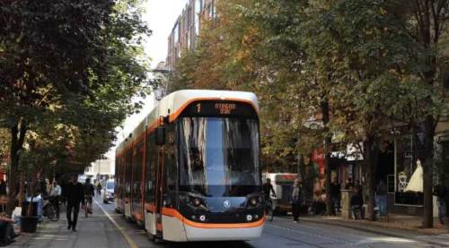Eskişehir’de hafta sonu için tramvay seferlerinde düzenleme!