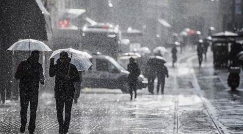 Eskişehir'de hafta sonu yağışlı geçecek: İlçe ilçe hava durumu