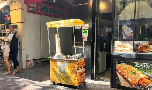 Eskişehir’de haşlanmış mısıra yoğun talep!