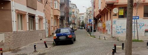 Eskişehir’de hatalı park trafiği kilitledi!