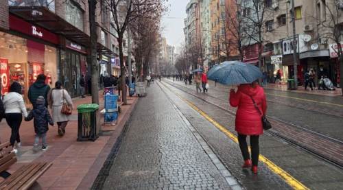 Eskişehir'de hava buz kesiyor: Sıcaklıklar 6 dereceye kadar düşecek!