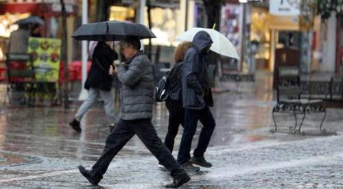 Eskişehir'de hava durumu: Şemsiye elinizden düşmesin!
