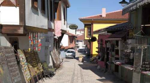 Eskişehir'de havalar ısınsın diye dua ediyorlar!