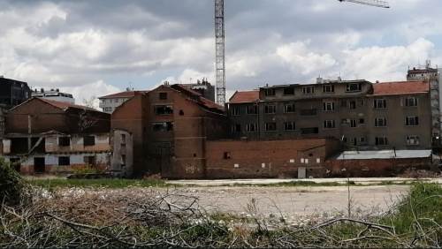 Eskişehir'de hayalet bina: Ne yıkıldı, ne de yenilendi