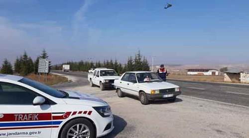 Eskişehir’de helikopter ile trafik denetimi