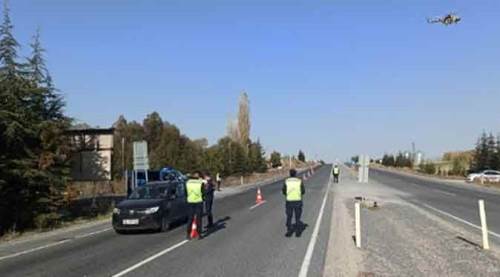 Eskişehir’de helikopterli denetim: 327 araca...