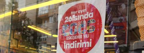 Eskişehir’de her ayın 26’sı geleneği çarşıyı canlandırıyor