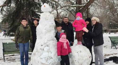 Eskişehir'de her boya göre kardan adam...
