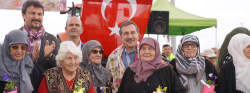 Eskişehir'de Hıdırellez şenliği yoğun katılımla kutlandı