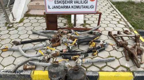 Eskişehir'de hırsızlar şaşırtmaya devam ediyor...