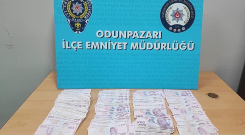 Eskişehir'de hırsızlık yapan 2 şüpheli yakalandı