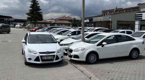 Eskişehir'de ikinci el otomobil piyasası hareketlendi