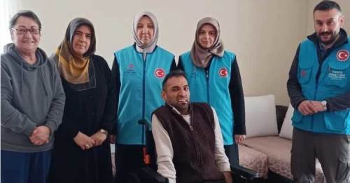 Eskişehir'de İl Müftülüğü'nden engelli aileye anlamlı ziyaret