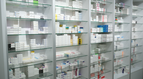 Eskişehir’de ilaç krizi derinleşiyor: Eczaneler rafta ilaç bulamıyor!