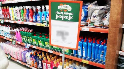  Eskişehir'de indirim var diye o markete gittiler ama...