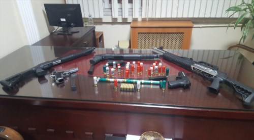 Eskişehir'de internetten ruhsatsız silah satışına gözaltı