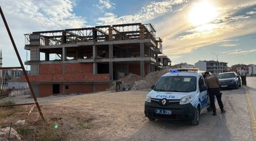 Eskişehir’de iş kazası can aldı: Üçüncü kattan düştü!
