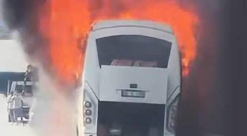 Eskişehir’de işçi servisinde korkunç yangın!