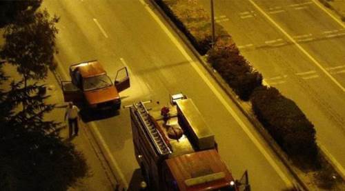 Eskişehir’de ışıklarda beklerken alev aldı!