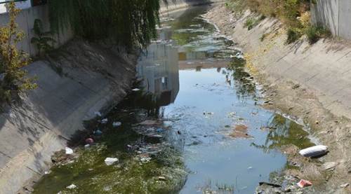 Eskişehir'de isyan ettiren pis koku