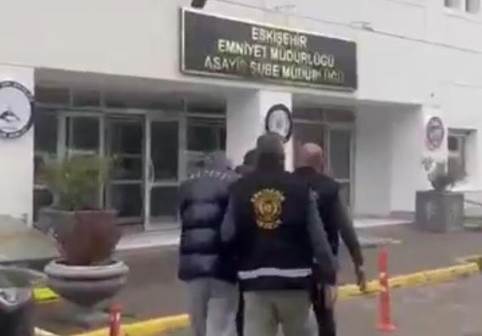 Eskişehir’de işyerlerinden hırsızlık yapan 3 şüpheli yakalandı