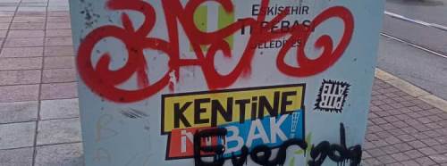 Eskişehir'de izinsiz yazılar tepki çekiyor!