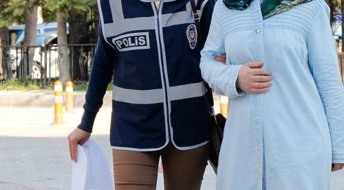 Eskişehir'de kadın öğretmen tutuklandı