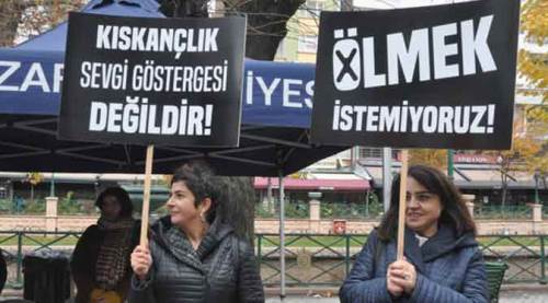 Eskişehir'de kadınlar omuz omuza şiddete "hayır" dedi