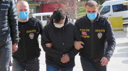 Eskişehir'de kadınlara cinsel içerikli sorular sorup...