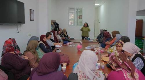 Eskişehir’de kadınlara farkındalık ve destek çalışmaları sürüyor