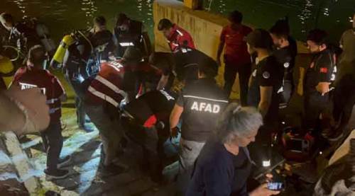 Eskişehir'de kahreden ölüm: Porsuk'a giren 2 gençten biri boğuldu!