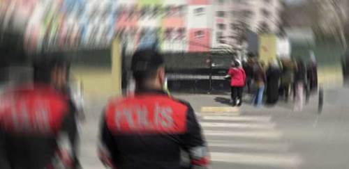 Eskişehir'de kahvehane, market, oyun salonu ve parklar tek tek incelendi