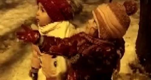 Eskişehir'de kameraya böyle yansıdı: İlk kez kar görünce... 