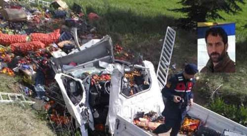 Eskişehir'de kamyonet devrildi: 1 ölü 