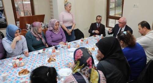 Eskişehir'de Kazım Kurt kadınlarla buluştu