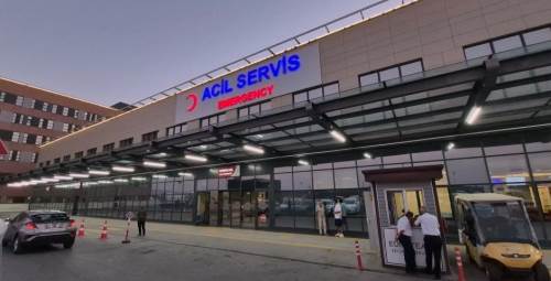 Eskişehir’de kendilerinden haber alınamayan yaşlı çift evde baygın bulundu