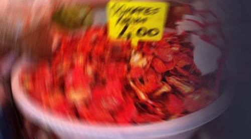 Eskişehir'de kilosu 400 lira ama poşet poşet satılıyor