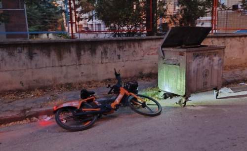 Eskişehir'de kiralık bisikletlere vandalizm darbesi!