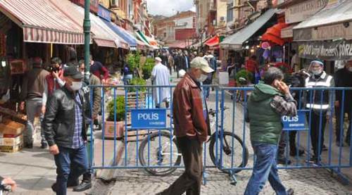 Eskişehir'de kısıtlama sonrası 'sakıncalı' görüntüler...
