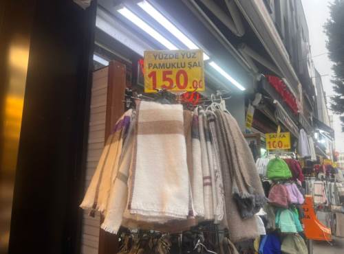 Eskişehir'de kışlık şallara talep arttı