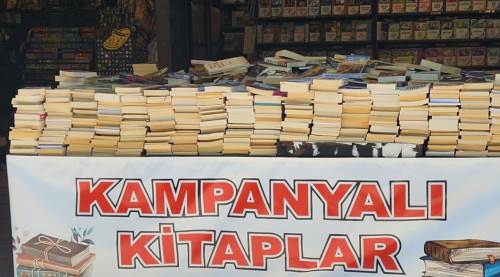 Eskişehir'de kitaplarda kampanya var, okuyan yok!