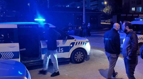 Eskişehir'de kız arkadaş kavgasında korkutan anlar: Kurusıkı tabancayla...