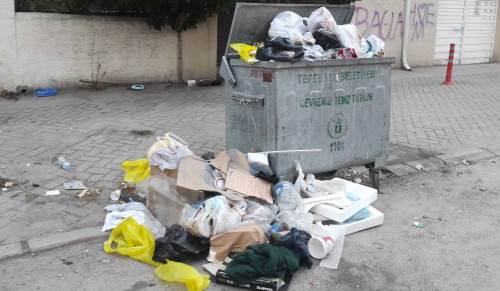 Eskişehir'de konteyner doldu taştı!