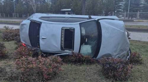 Eskişehir'de kontrolden çıkan otomobil defalarca takla attı!