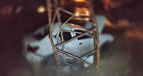 Eskişehir'de kontrolden çıktı, sonu elektrik direği oldu!