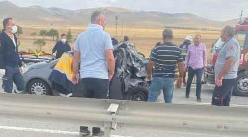 Eskişehir'de korkunç kaza: 1 ölü, 3 yaralı