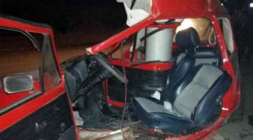 Eskişehir'de korkunç kaza! Otomobil ikiye bölündü