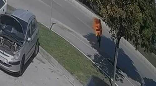 Eskişehir’de korkunç olay: Benzin döküp kendini yaktı!