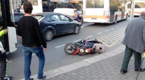 Eskişehir'de korkutan kaza: Belediye otobüsüyle çarpıştı! 